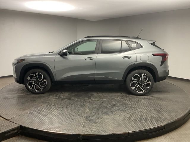 New 2026 Chevrolet Trax RS image 4