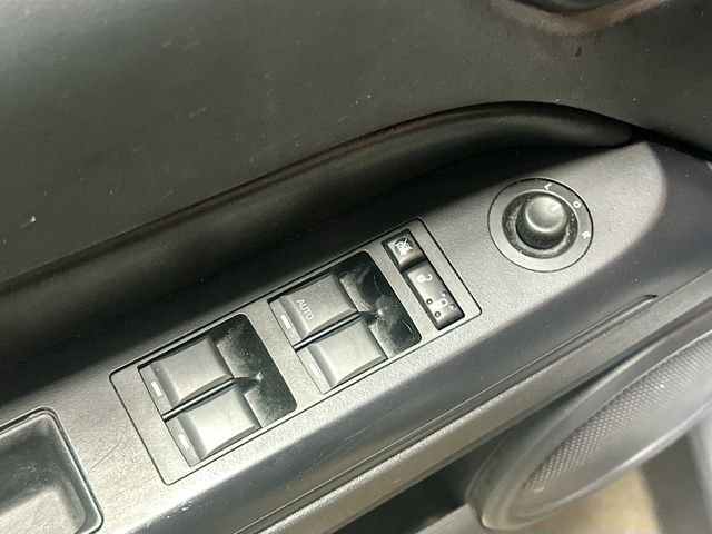 Used 2014 Jeep Patriot Latitude image 15