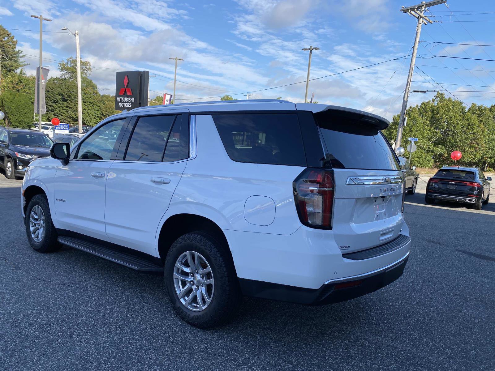 Used 2021 Chevrolet Tahoe LT image 3
