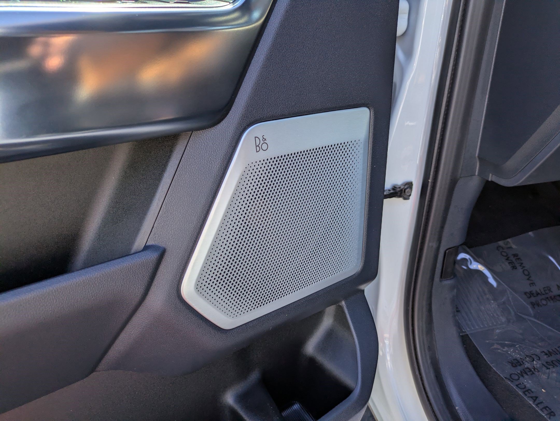 Used 2023 Ford F250 Platinum w/ FX4 Off-Road Package image 15