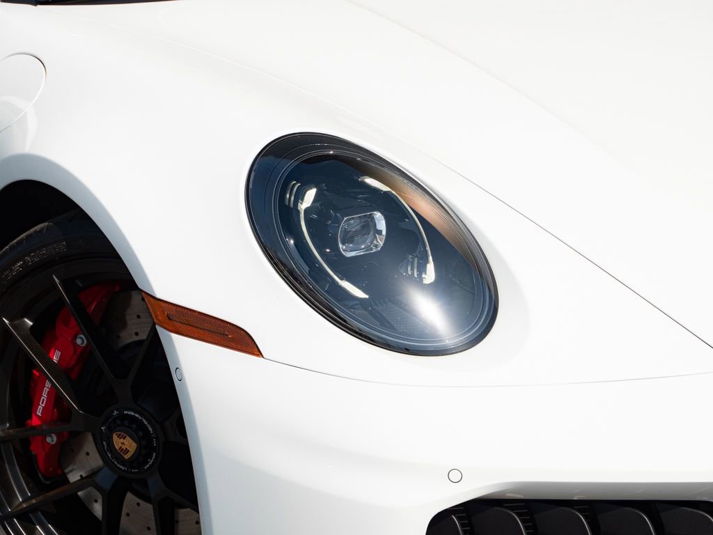 Certified 2025 Porsche 911 Carrera 4 GTS AWD/4WD image 31