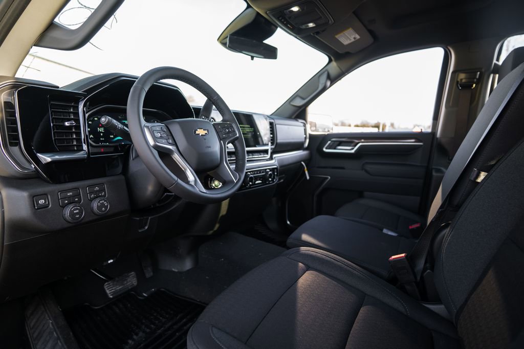 New 2026 Chevrolet Silverado 1500 LT image 13