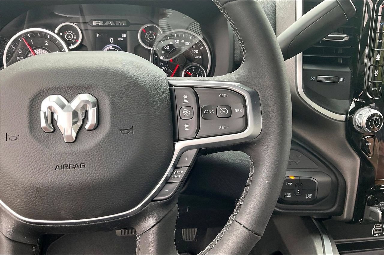 New 2026 RAM 2500 Big Horn AWD/4WD image 28