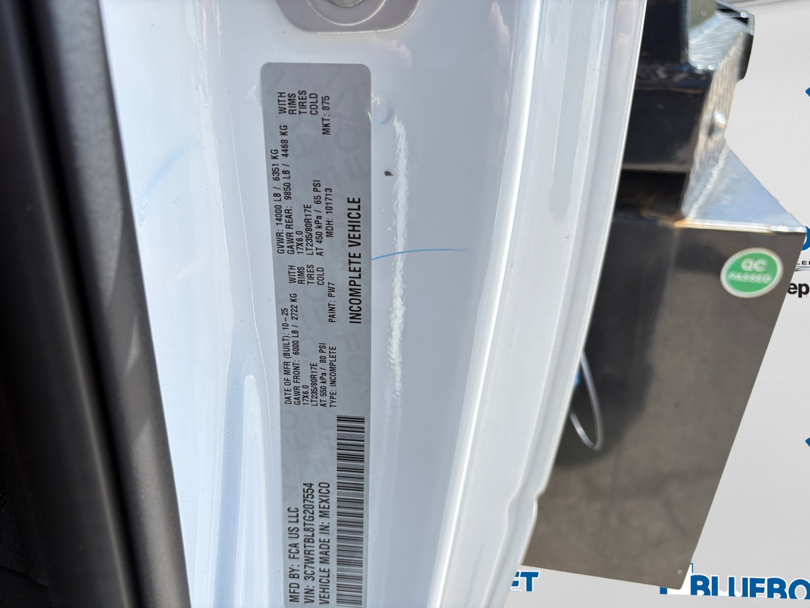 New 2026 RAM 3500 Tradesman AWD/4WD image 25