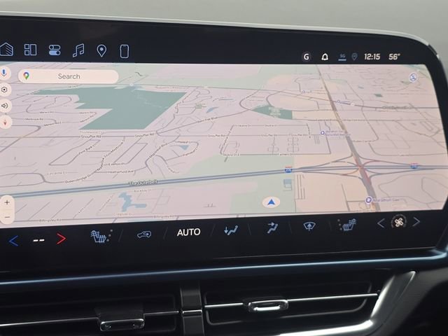 New 2026 Chevrolet Equinox EV LT image 3