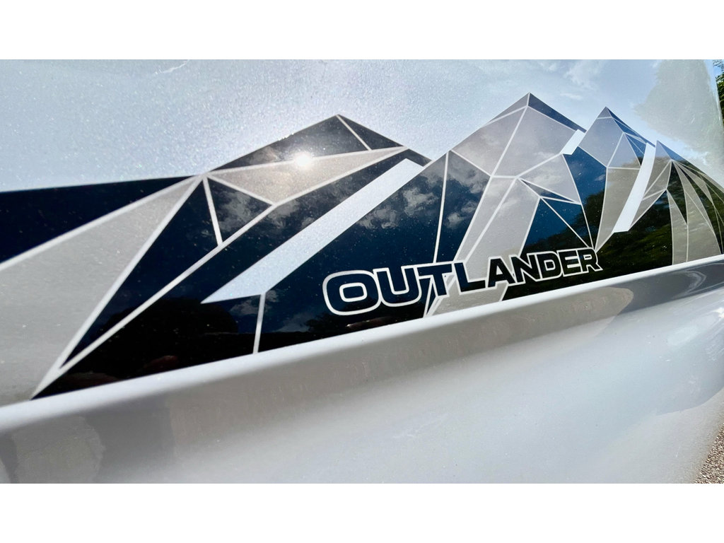 New 2026 Mitsubishi Outlander AWD image 7