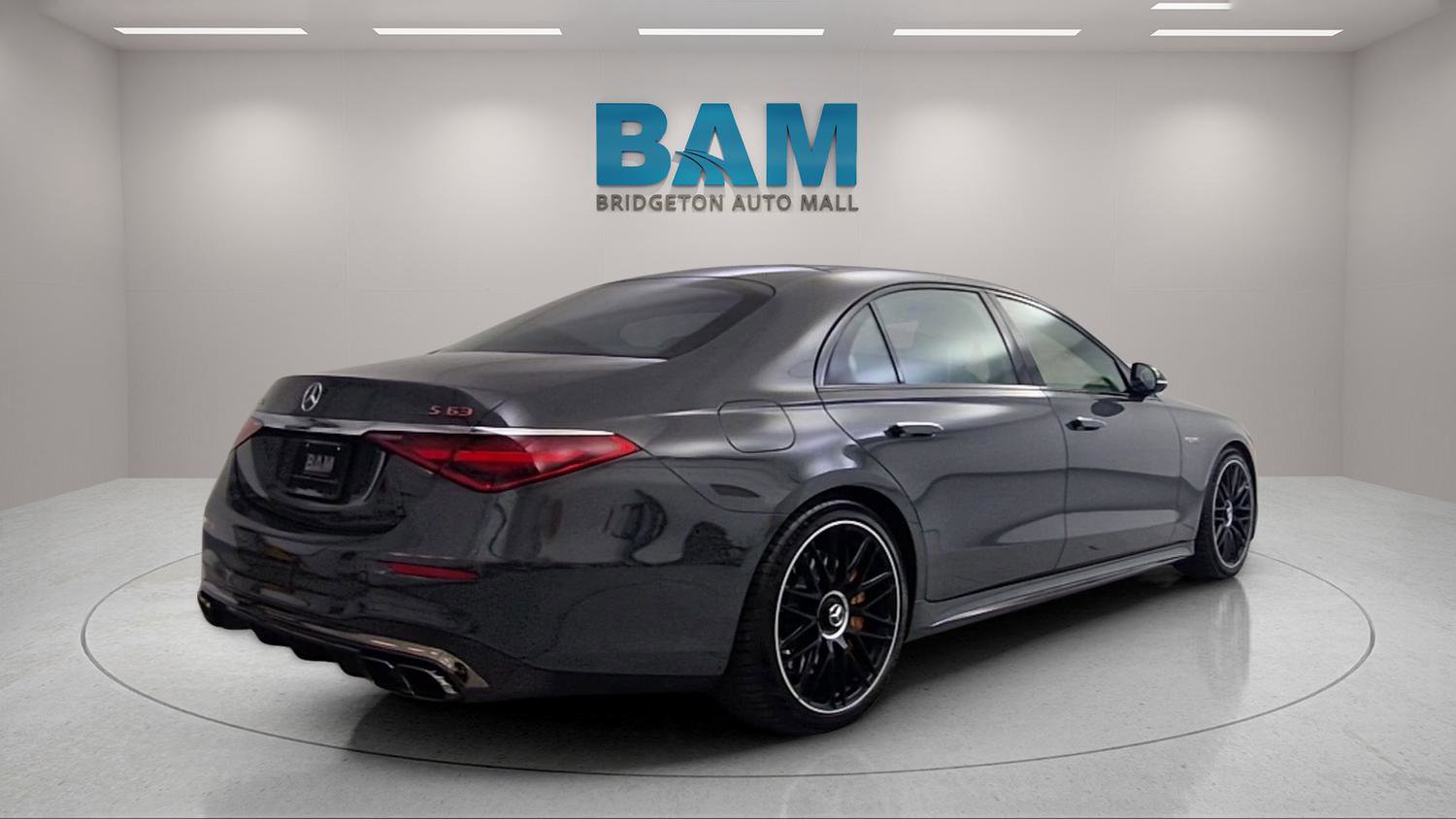 Used 2025 Mercedes-Benz S 63 AMG S image 7