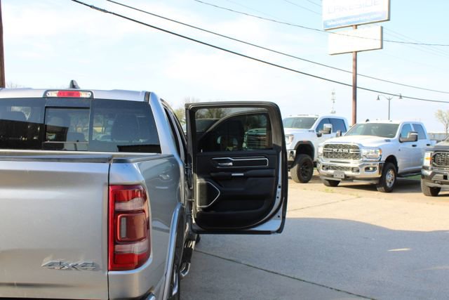 Used 2019 RAM 1500 Laramie AWD/4WD image 49