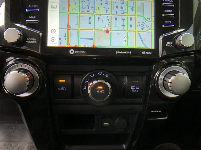 Used 2020 Toyota 4Runner TRD Off-Road Premium image 27