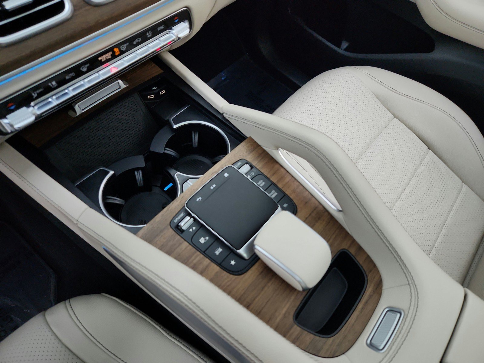 Certified 2024 Mercedes-Benz GLE 350 4MATIC image 18