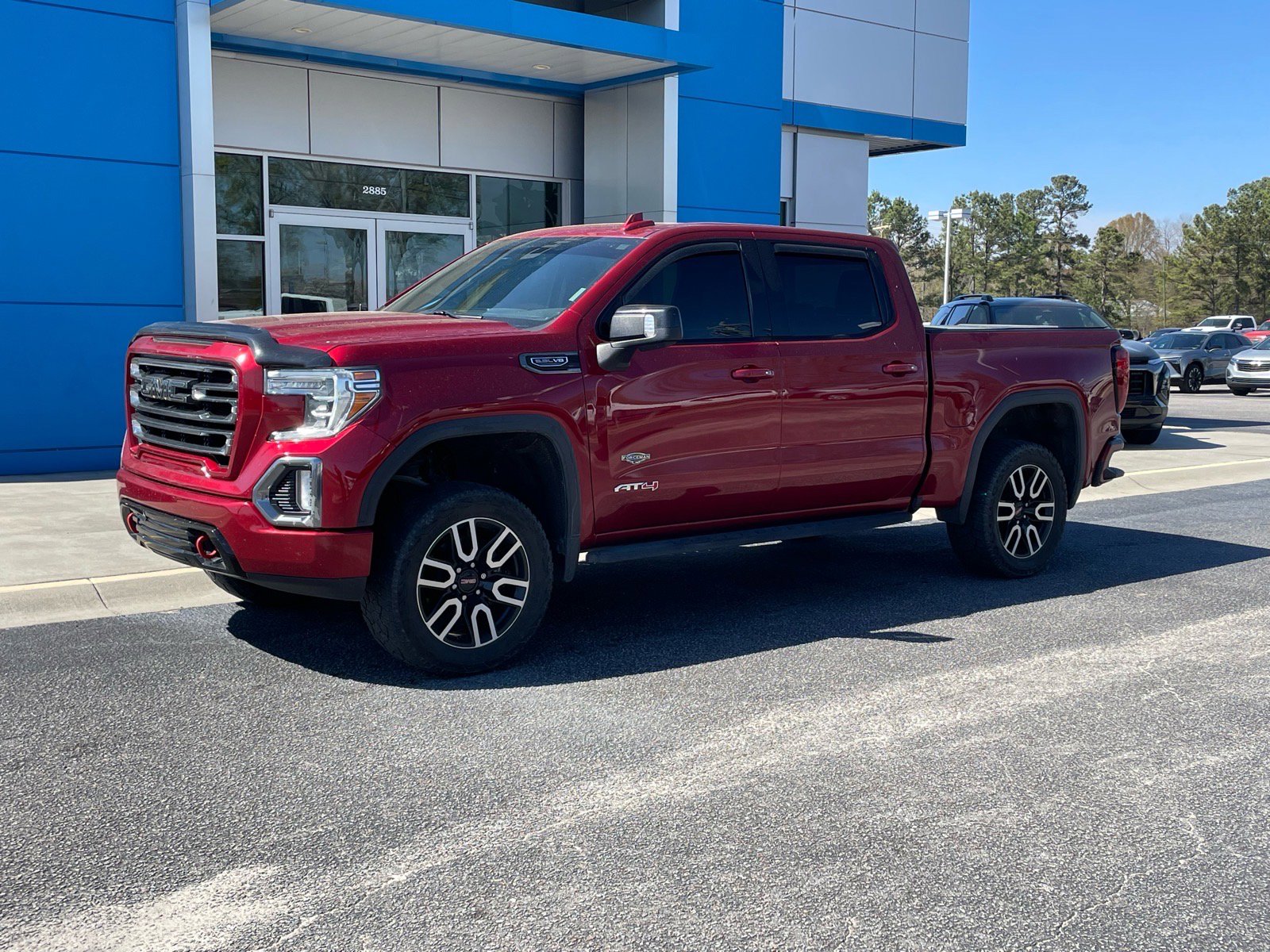 Used 2021 GMC Sierra 1500 AT4 image 1