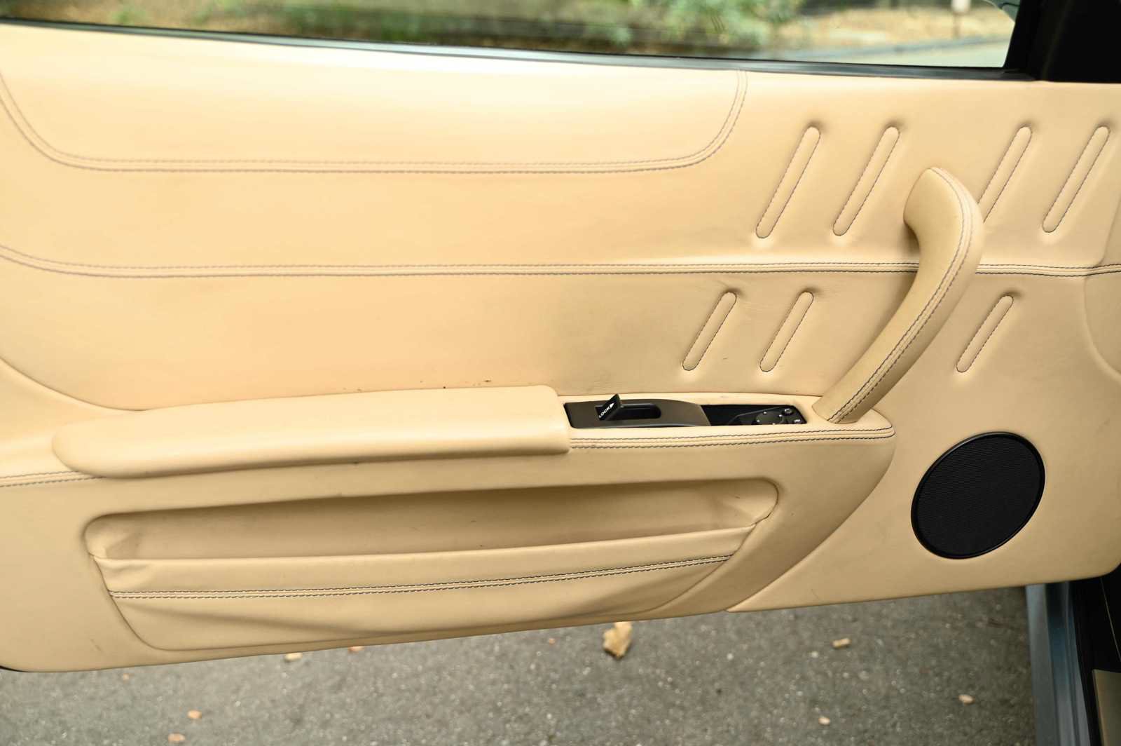 Used 2002 Ferrari 575M Maranello RWD image 13