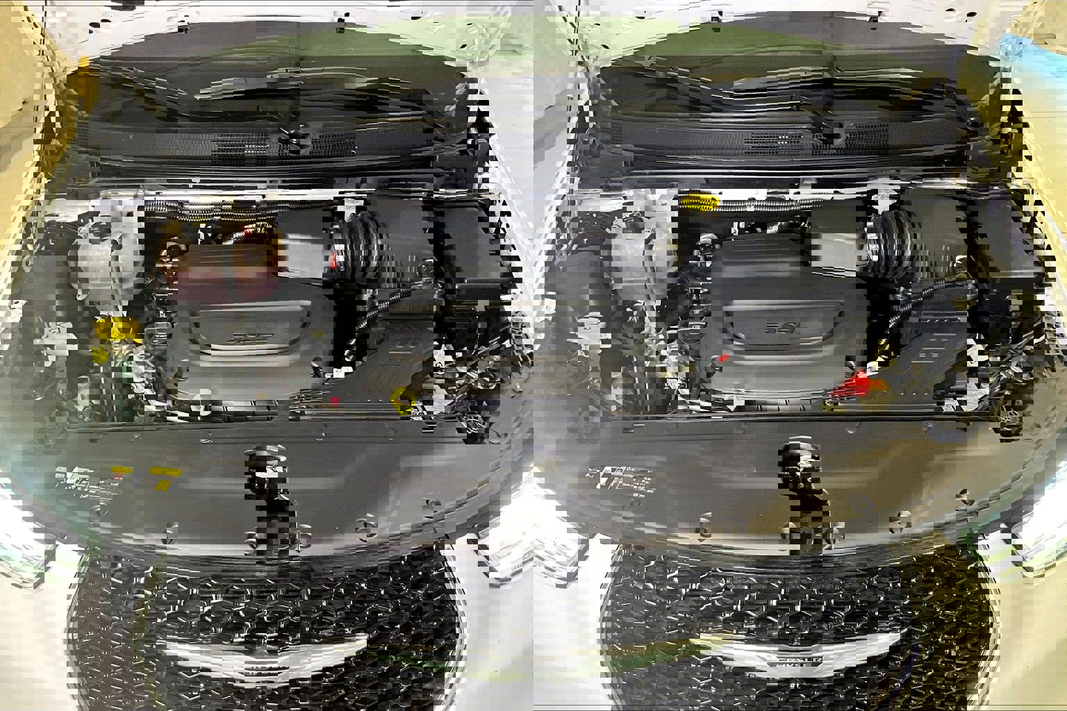 Used 2024 Chrysler Pacifica Touring-L image 30