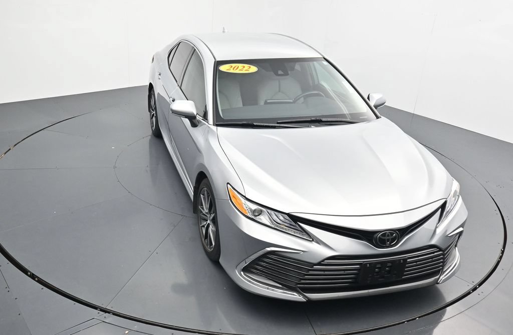 Used 2022 Toyota Camry XLE FWD image 24