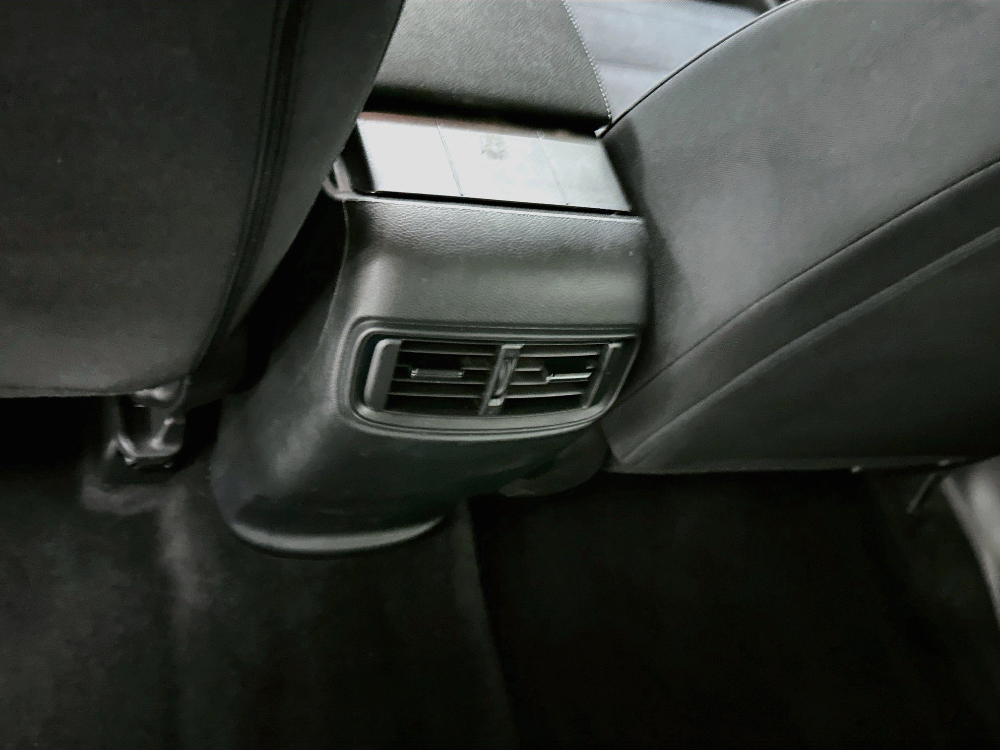 Used 2020 Honda CR-V LX image 27