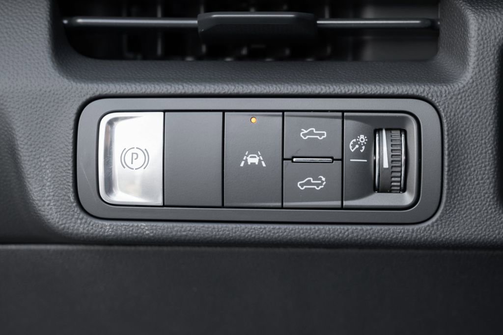 New 2026 GMC Sierra EV Elevation image 27