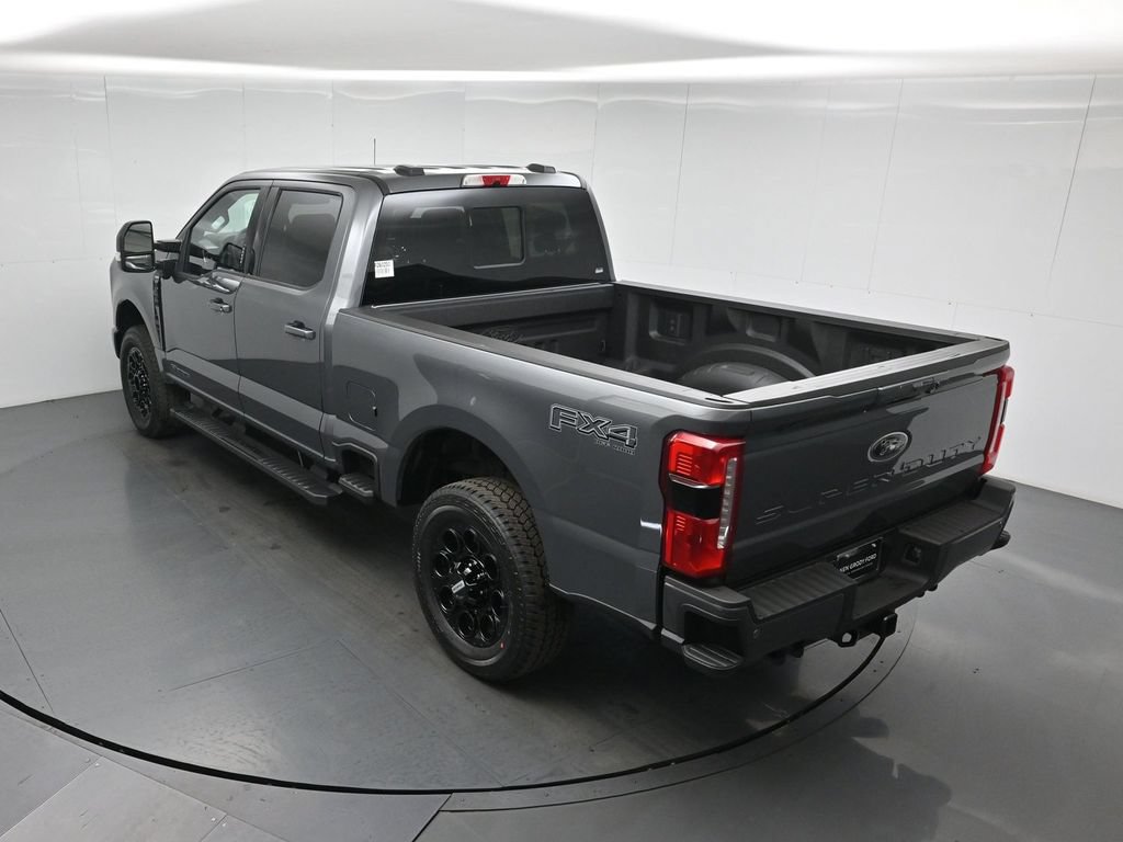 New 2026 Ford F250 Lariat w/ Black Appearance Package AWD/4WD image 40