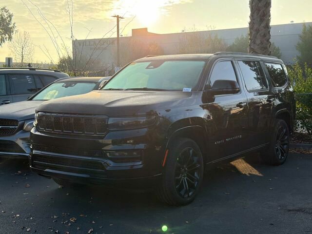 Used 2024 Jeep Grand Wagoneer Series III w/ Quick Order Packagew 28T image 2