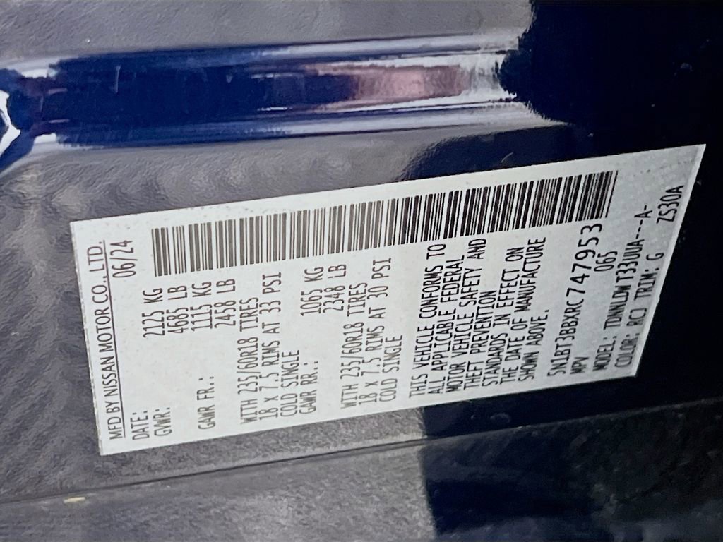 Used 2024 Nissan Rogue SV image 25