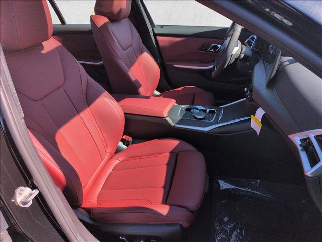 Used 2025 BMW 330i Sedan w/ Premium Package image 22