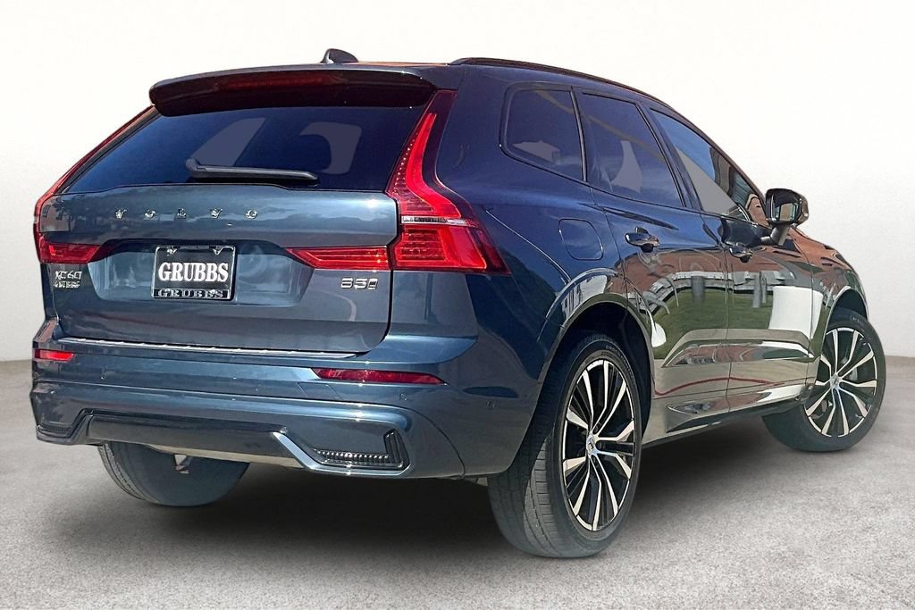 Certified 2024 Volvo XC60 B5 Plus w/ Protection Package Premier AWD/4WD image 2