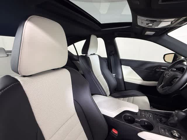 New 2026 Lexus IS 350 F Sport w/ Handling Package RWD image 31