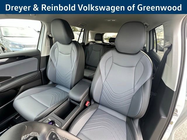 New 2026 Volkswagen Tiguan SE image 25