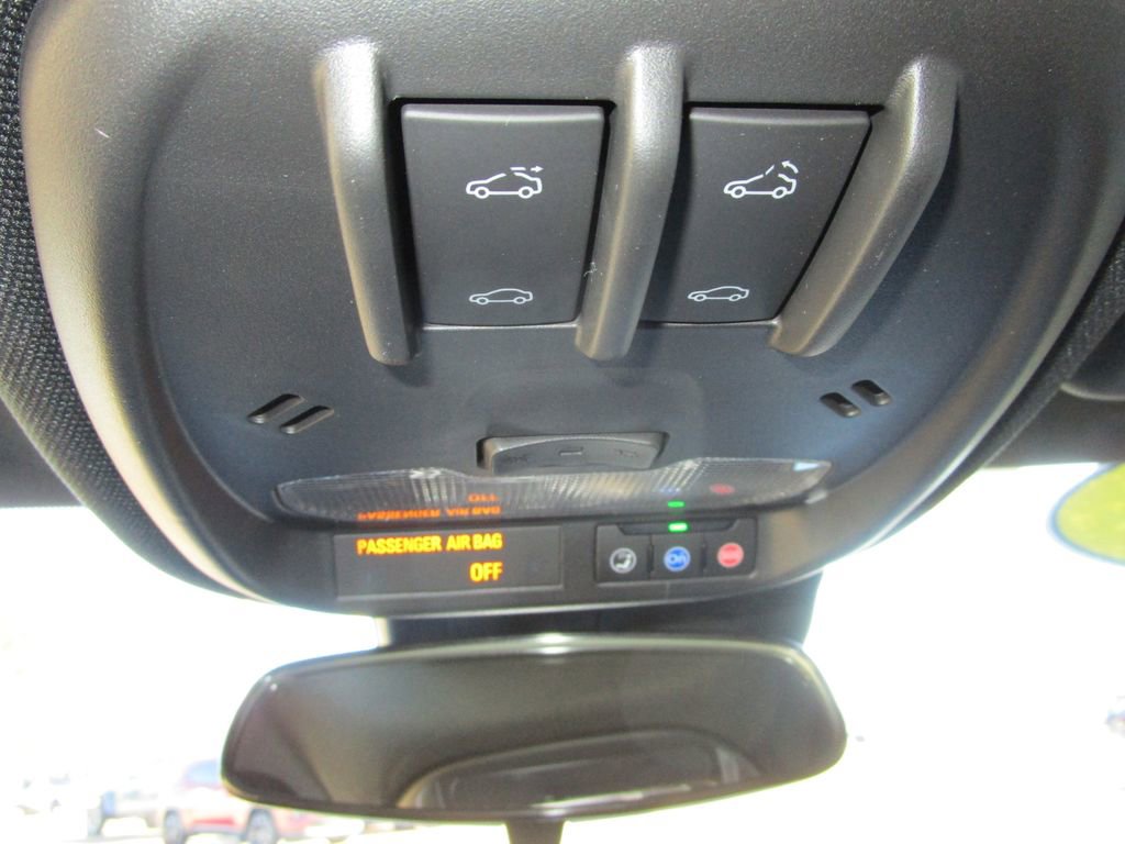 New 2026 Chevrolet Trax RS w/ Sunroof Package image 36