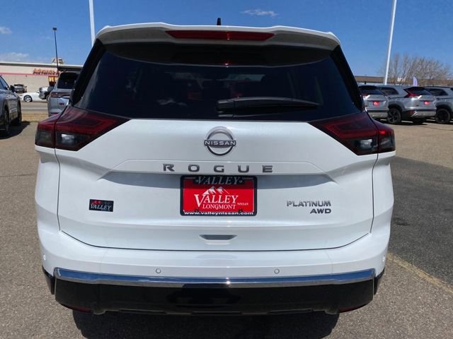 New 2026 Nissan Rogue Platinum image 4
