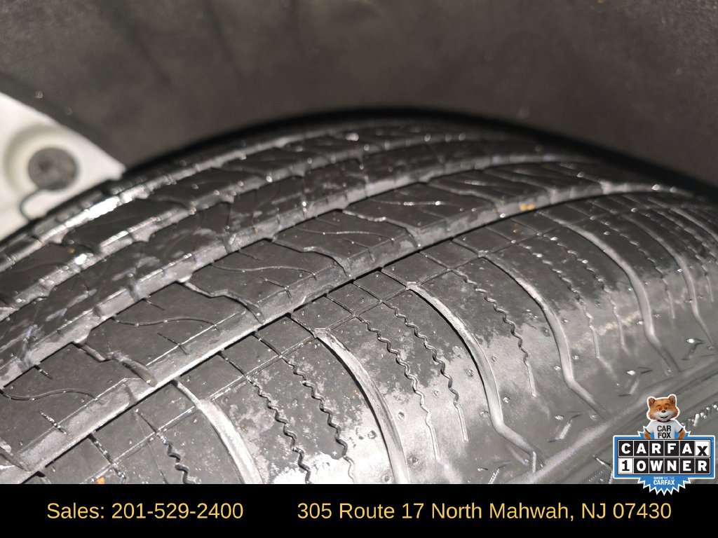 Used 2023 Chevrolet Traverse Premier w/ Redline Edition AWD/4WD image 29