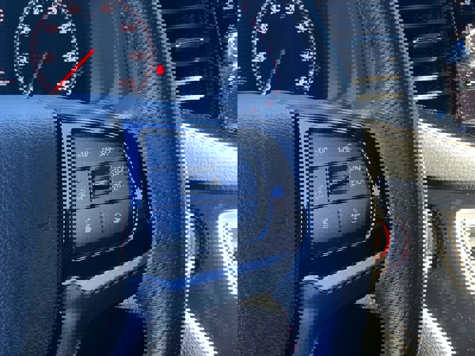 Used 2025 Honda Ridgeline Black Edition image 21