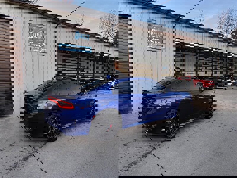 Used 2019 Dodge Charger Scat Pack w/ Technology Group image 10