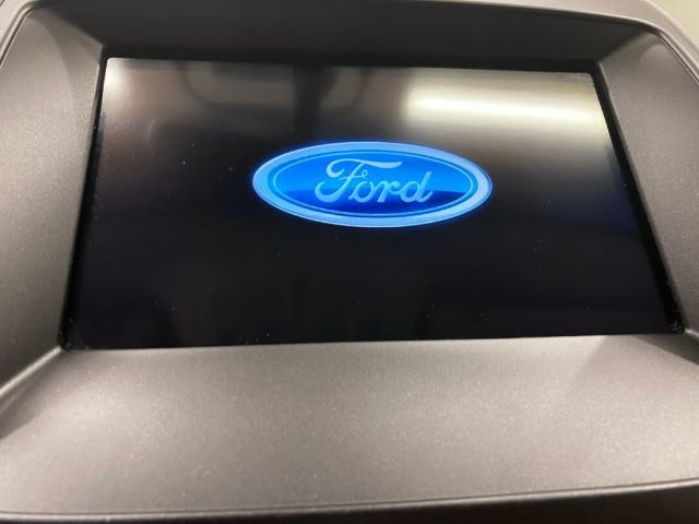 Used 2017 Ford Edge SEL image 14