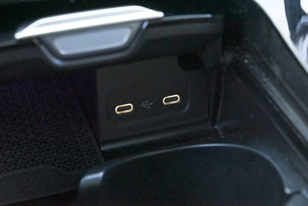 Used 2025 Mercedes-Benz C 300 Sedan image 42