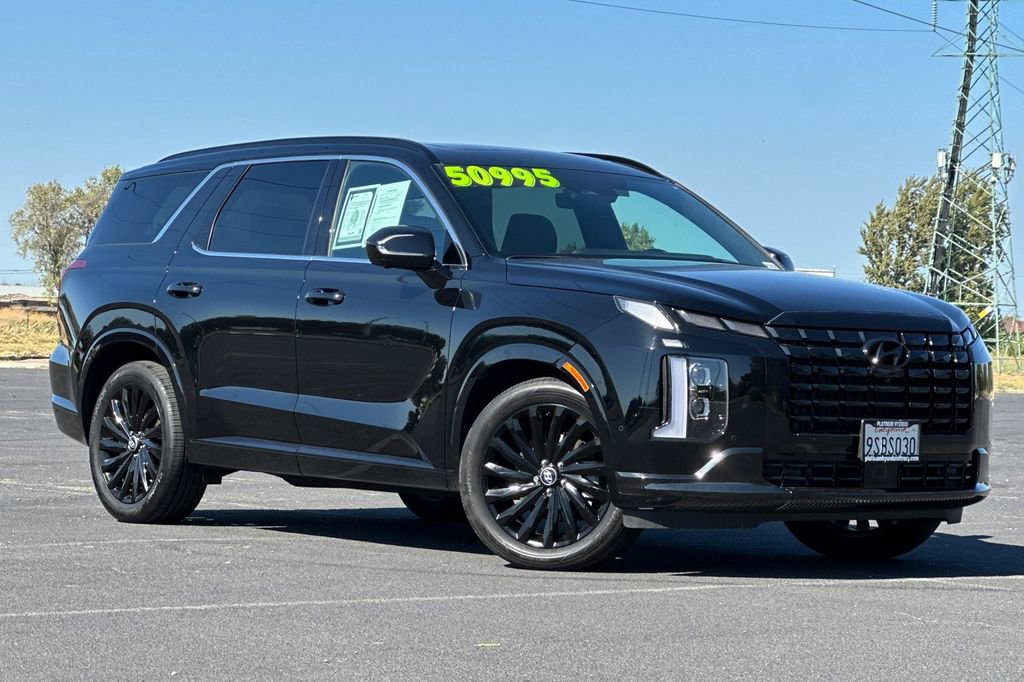 Used 2025 Hyundai Palisade Calligraphy image 2