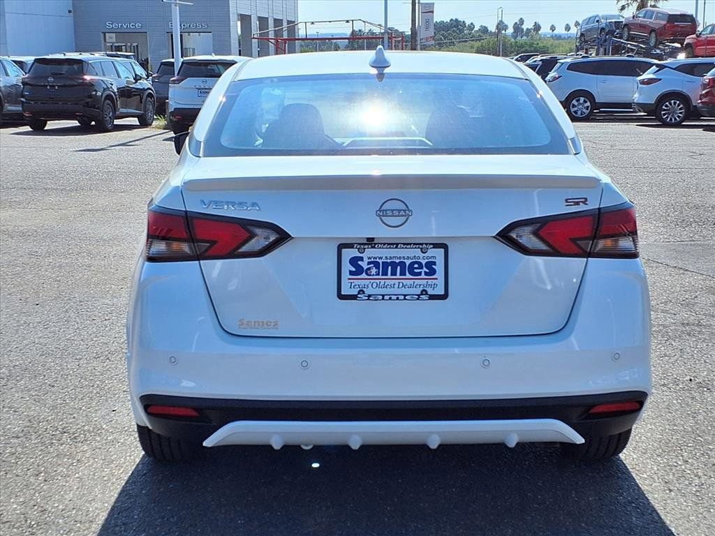 New 2025 Nissan Versa SR w/ Trunk Package image 6