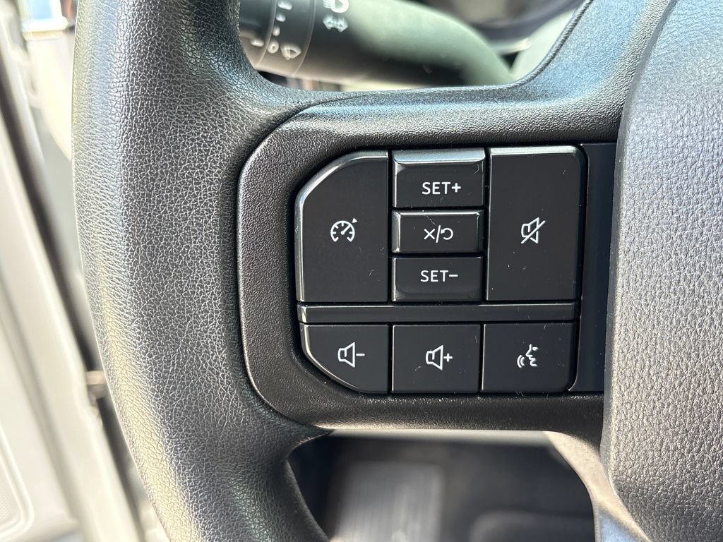Certified 2025 Ford F250 XLT AWD/4WD image 14