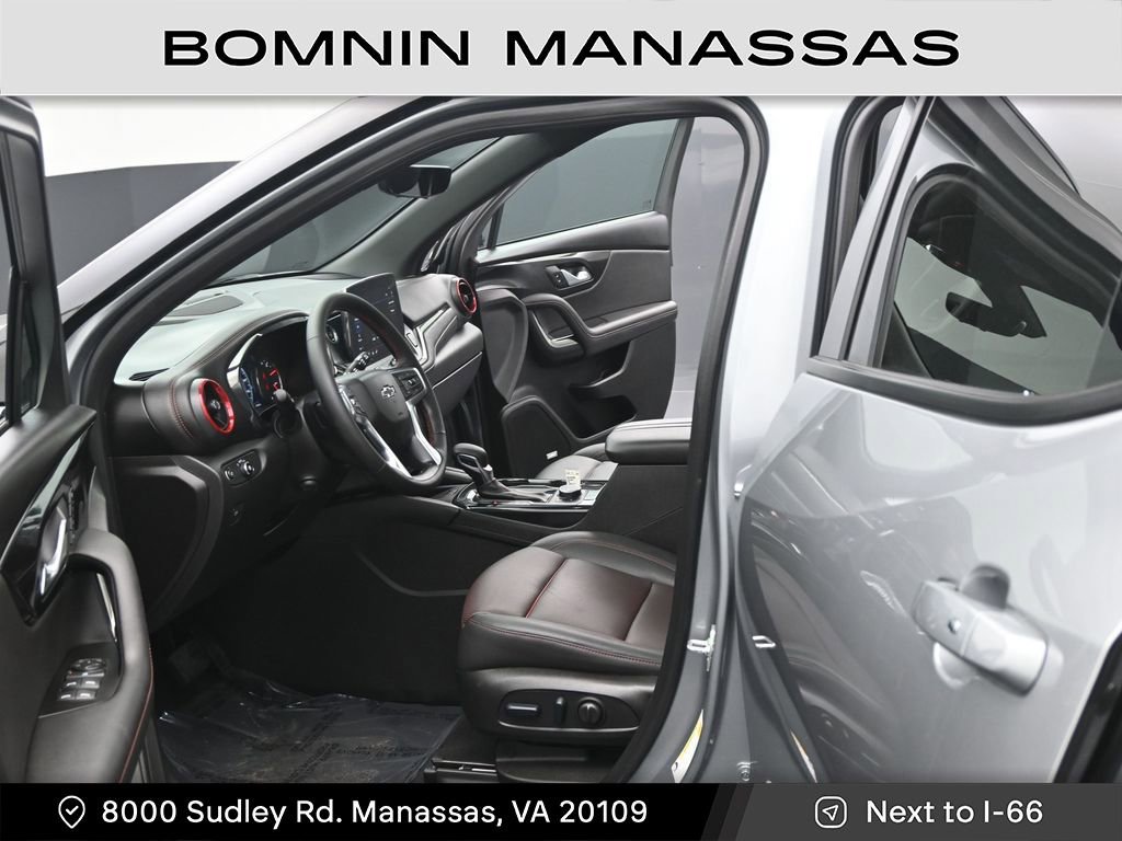 Used 2024 Chevrolet Blazer RS w/ Driver Confidence II Package image 12