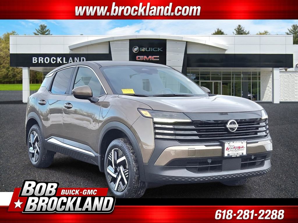 Used 2025 Nissan Kicks SV w/ Charging Package image 1