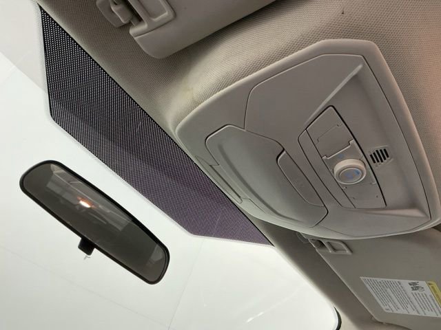 Used 2014 Ford Focus Titanium FWD image 21