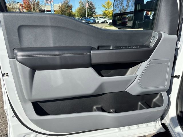 Used 2025 Ford F350 XLT image 19