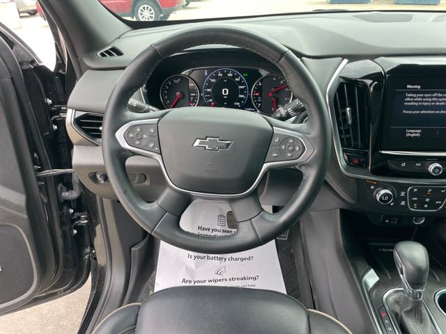 Used 2023 Chevrolet Traverse Premier w/ Redline Edition AWD/4WD image 38