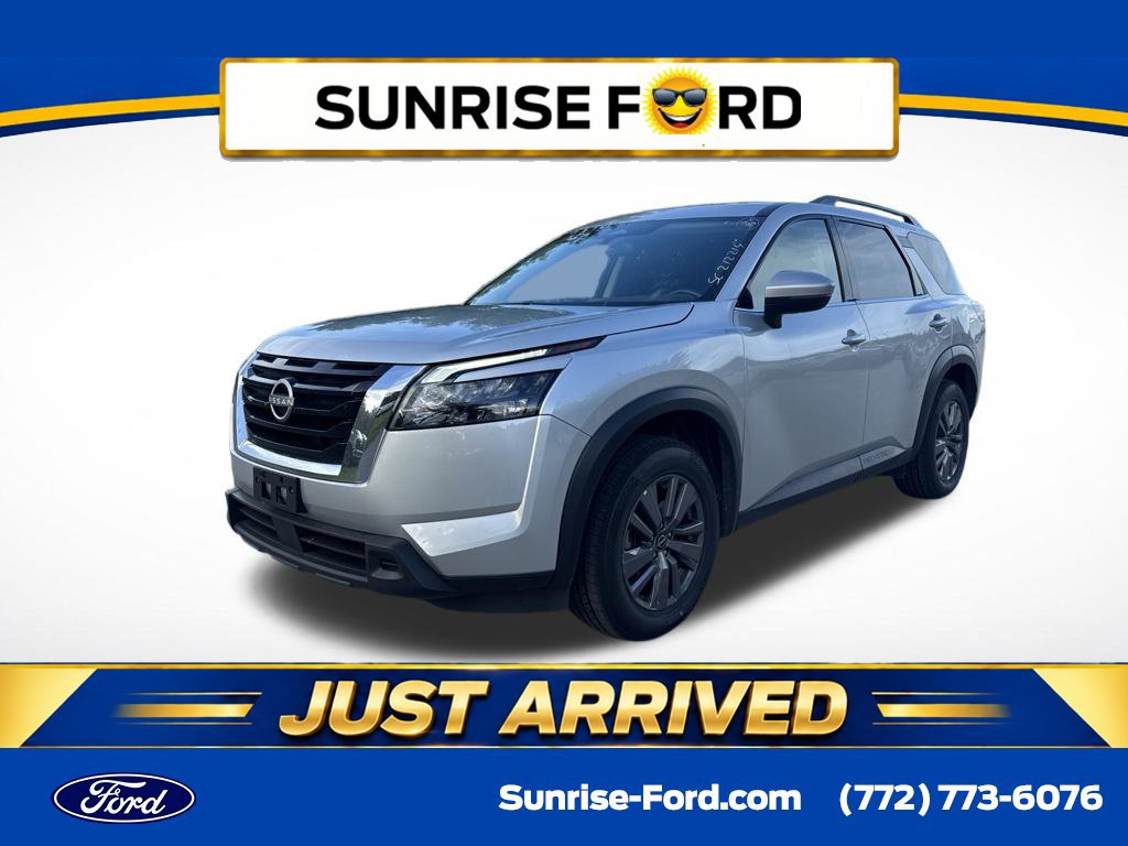 Used 2025 Nissan Pathfinder SV