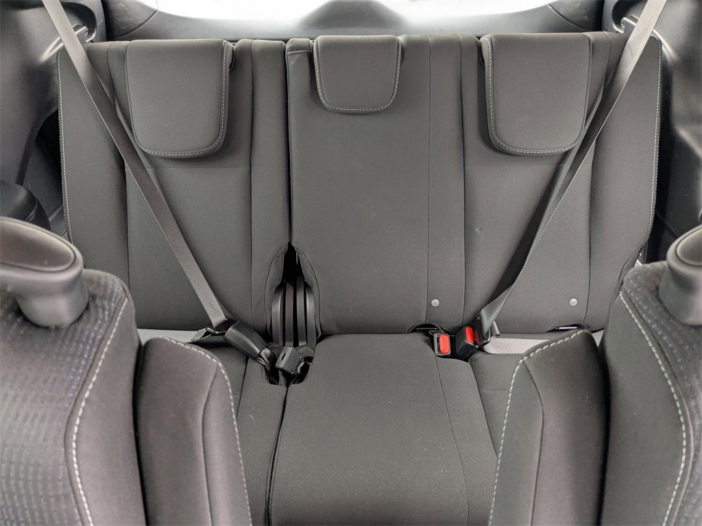 Used 2025 Subaru Ascent Premium image 32