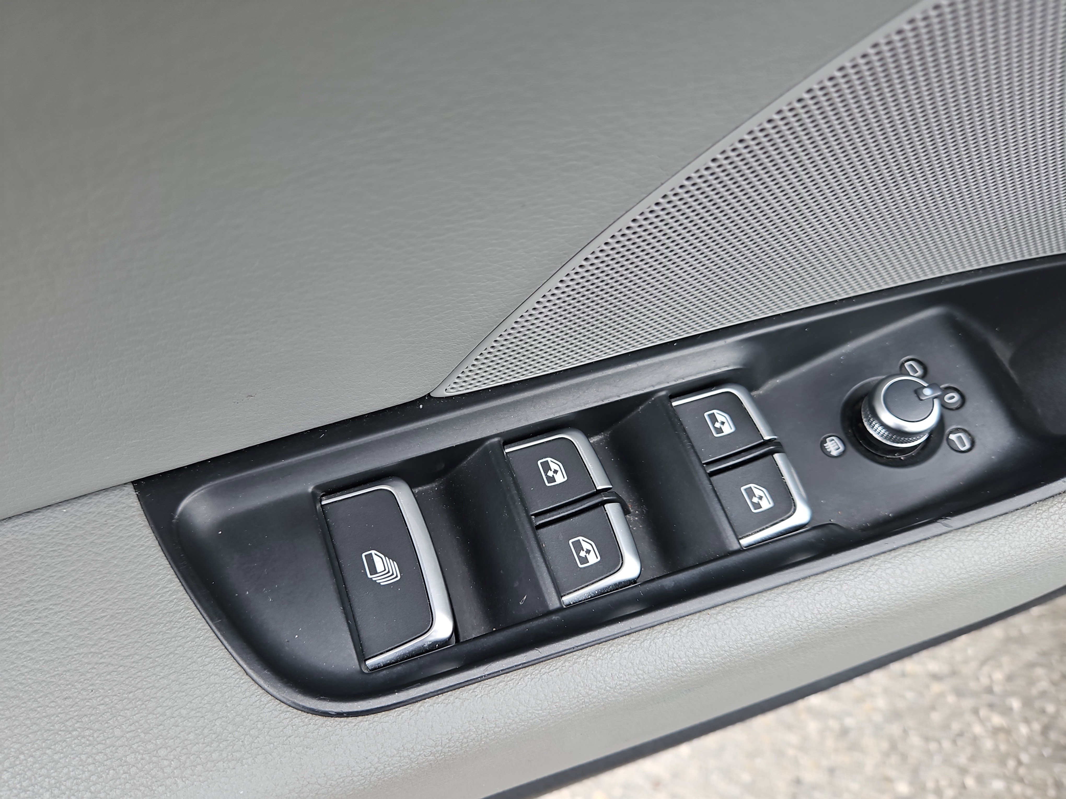 Used 2017 Audi A3 2.0T Premium image 11