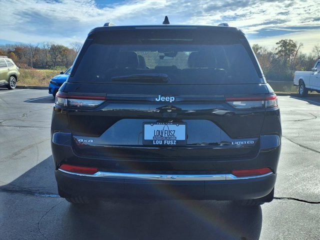 New 2025 Jeep Grand Cherokee Limited w/ MOPAR Finishing Package image 26