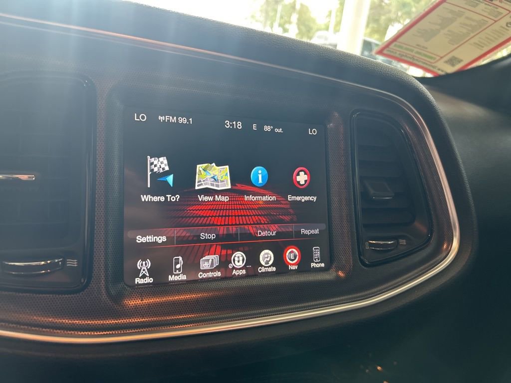 Certified 2015 Dodge Challenger R/T Plus image 10