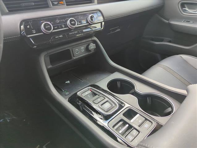 Used 2023 Honda Pilot Touring image 16