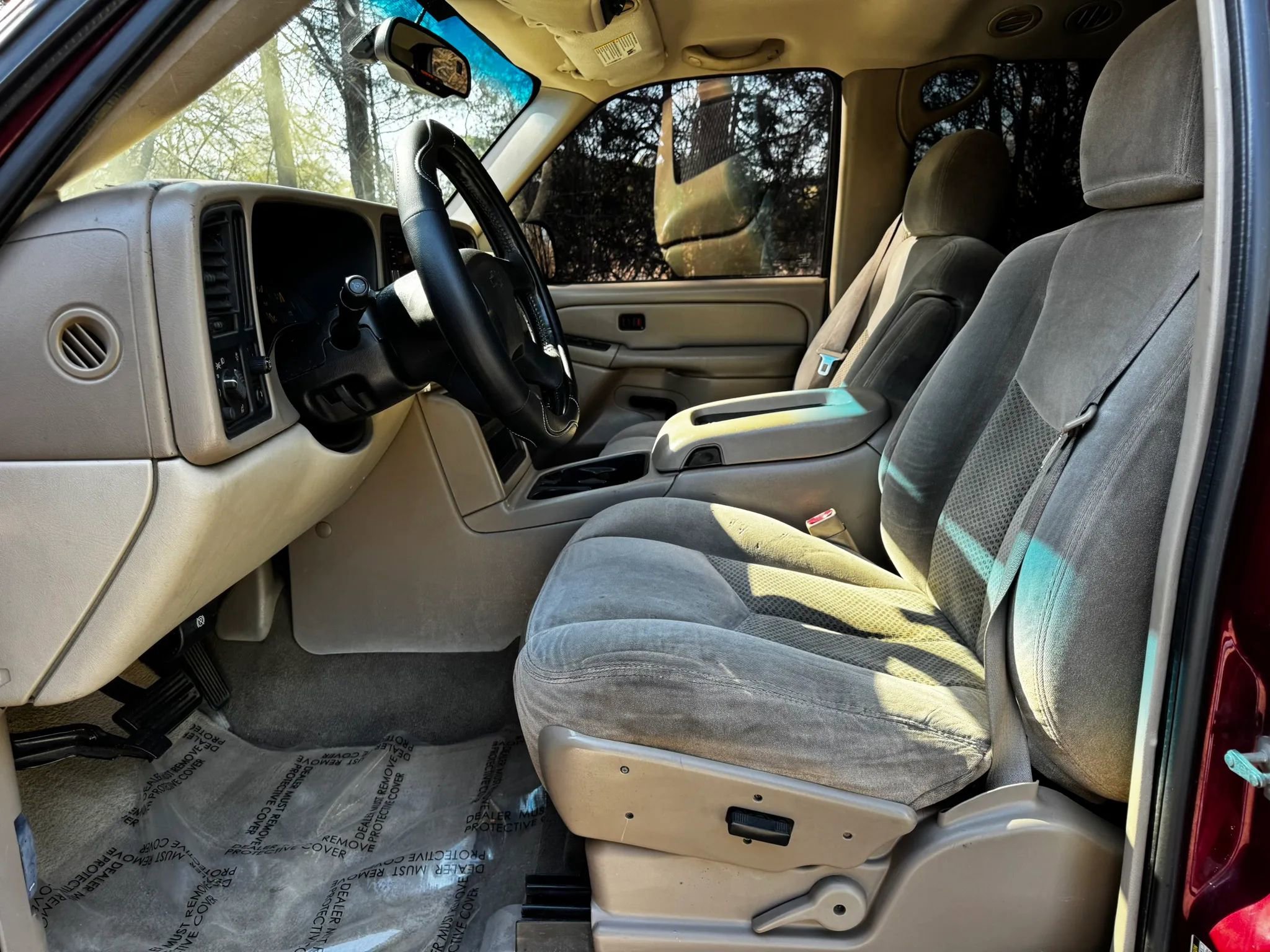 Used 2004 Chevrolet Tahoe LS w/ Preferred Equipment Group image 12