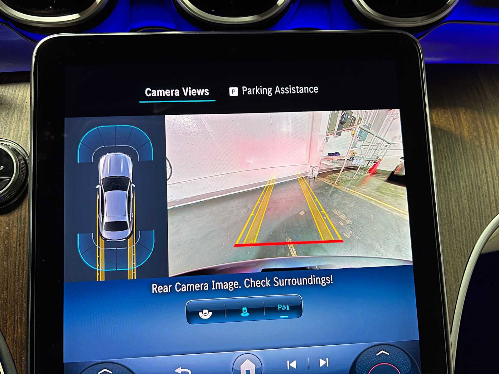 Used 2025 Mercedes-Benz C 300 4MATIC Sedan image 39